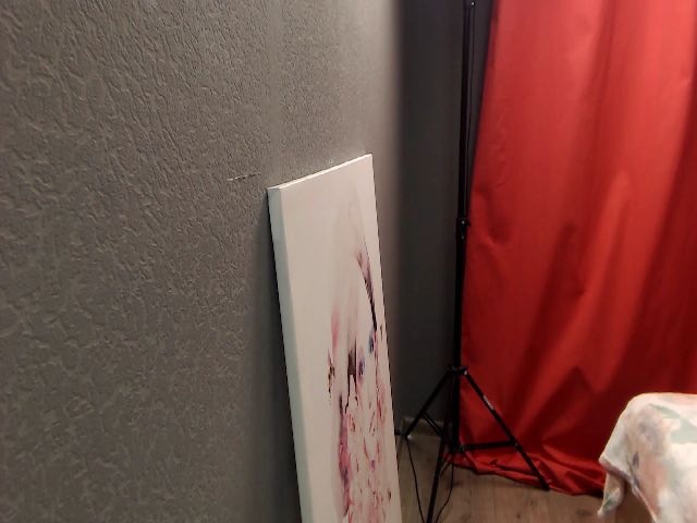 Live sex webcam photo for Beatrix_Kisss #269614355
