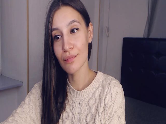 Live sex webcam photo for Asoll77 #269623697