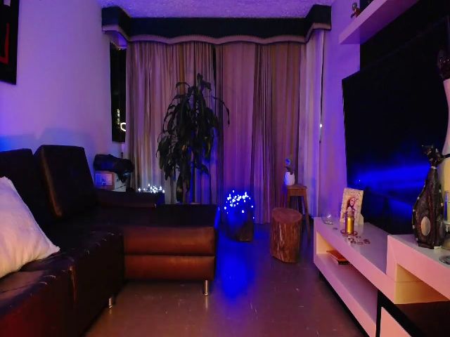 Live sex webcam photo for Mafhy_daly #269616225