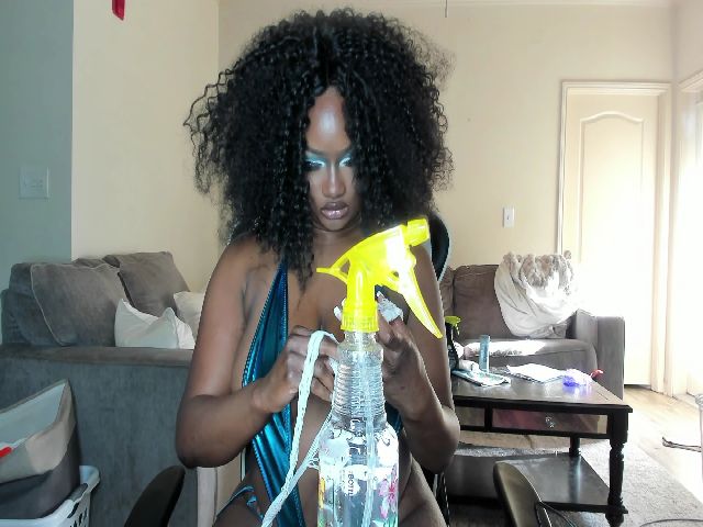 Live sex webcam photo for Supanovaa #269629546