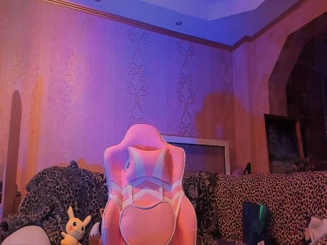 Live sex webcam photo for meow_espe0n #269624640