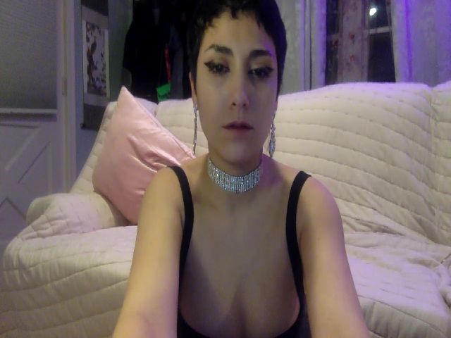 Live sex webcam photo for BunniBunni #269630241