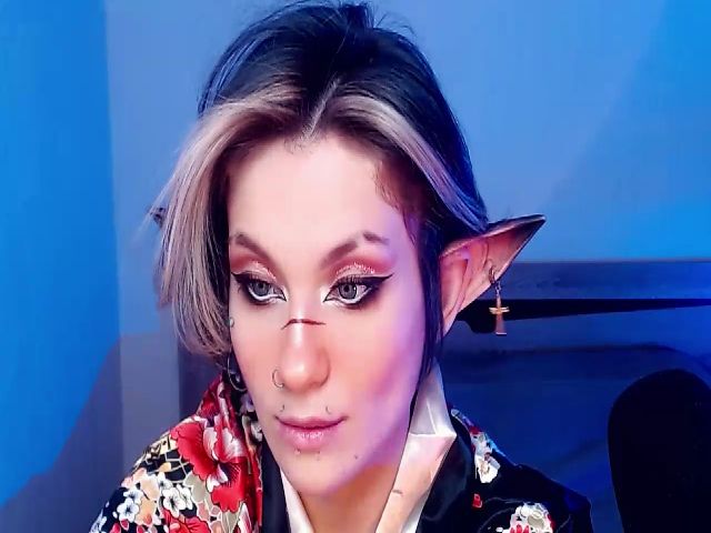 Live sex webcam photo for Hella_Hell #269616256