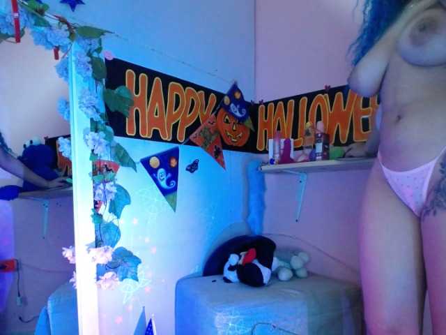 Live sex webcam photo for agataa #269613673