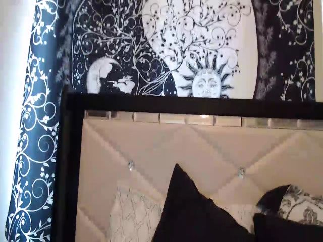 Live sex webcam photo for AshleyMarina #269629419