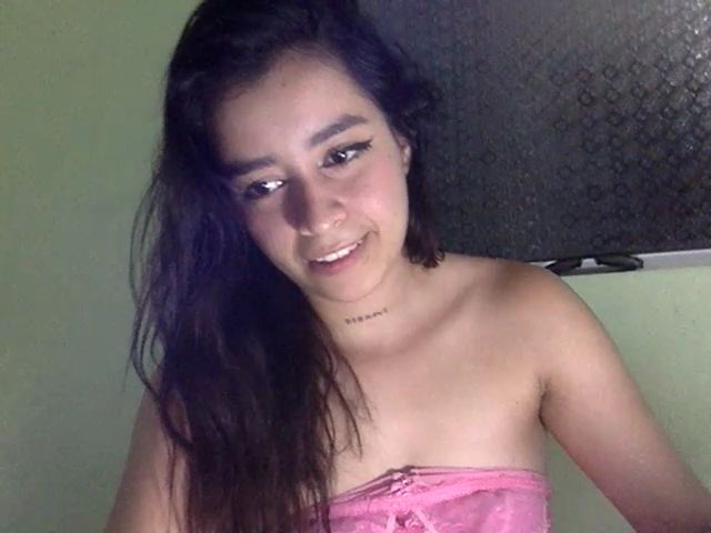 Live sex webcam photo for tinquerbell69 #269613406