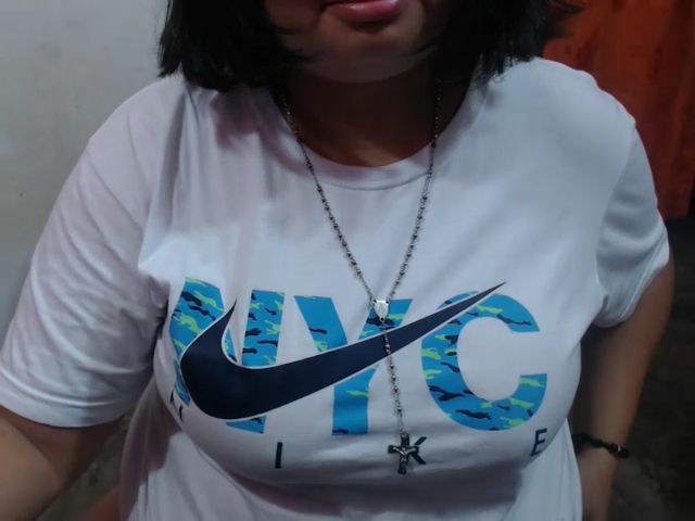 Live sex webcam photo for Sexycarolin22 #269630443