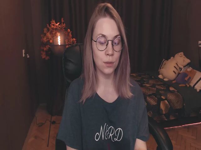 Live sex webcam photo for Wild_F0x #269618102