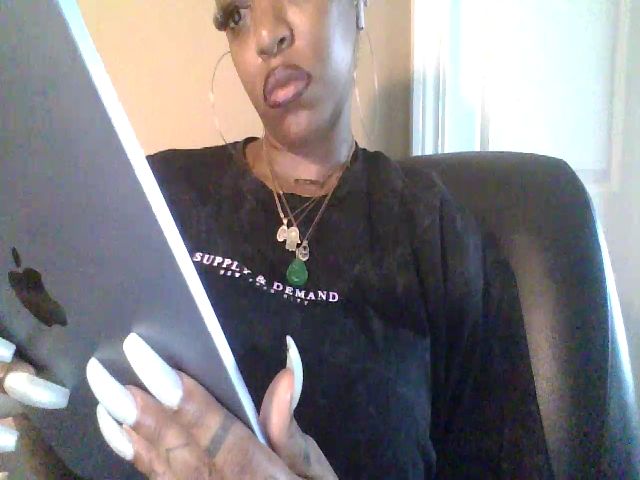 Live sex webcam photo for BLANCABILLION #269624548