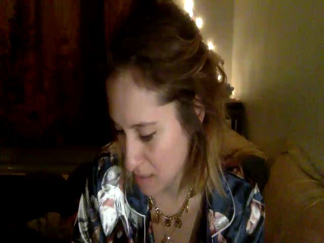 Live sex webcam photo for Lilith_whorns #269615385