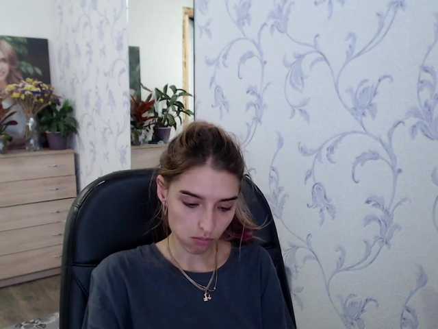 Live sex webcam photo for springibabby #269635944