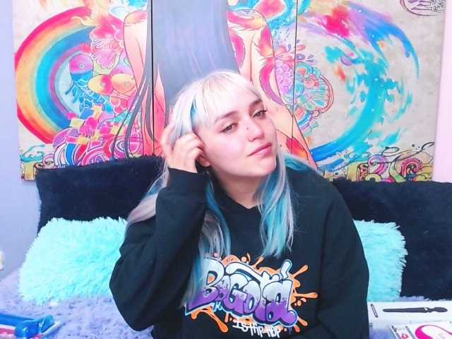 Live sex webcam photo for anyela-bubble #269639421