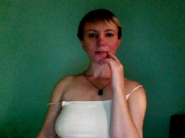 Live sex webcam photo for Oksina #269638929