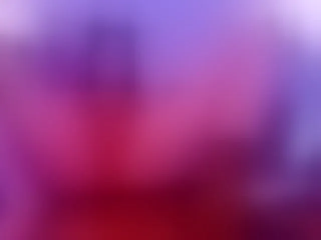 Live sex webcam photo for CarolineWinbr #269642830