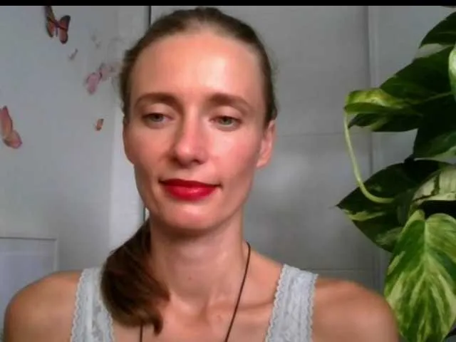 Live sex webcam photo for CelesteKissab #269639371