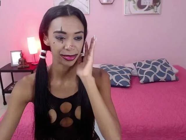 Live sex webcam photo for miia-sweet #269643183