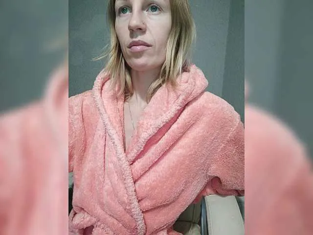 Live sex webcam photo for Brain5explo #269631860