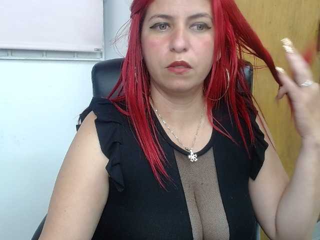 Live sex webcam photo for Alicia2a #269632302