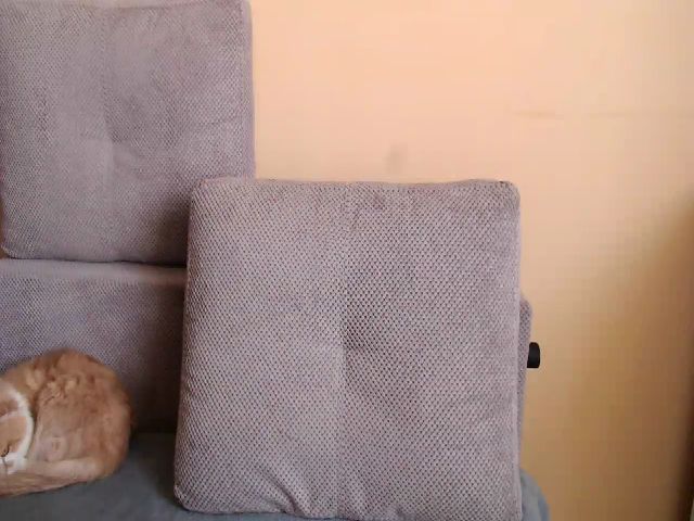 Live sex webcam photo for LightChocolat #269640121