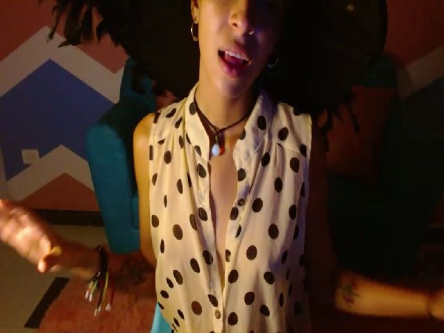 Live sex webcam photo for Annycats #269643797