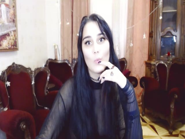 Live sex webcam photo for GraceLuv #269638310