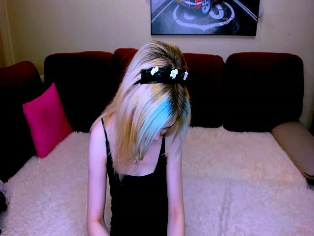 Live sex webcam photo for SashaShow #269645846