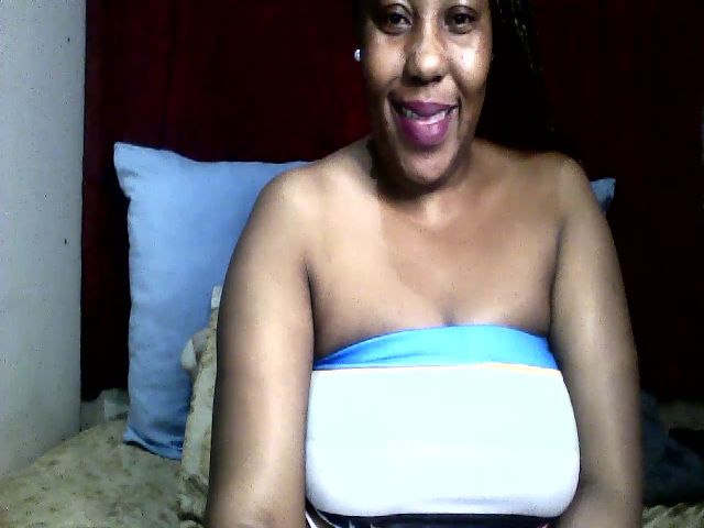 Live sex webcam photo for CHUBBY1X #269631021