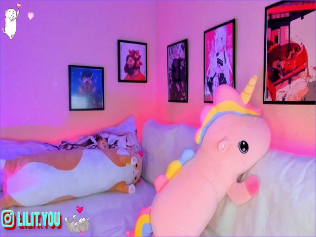 Live sex webcam photo for Li_Amber #269644920