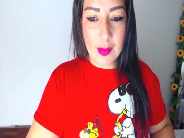 Live sex webcam photo for Jimena_colins #269638311