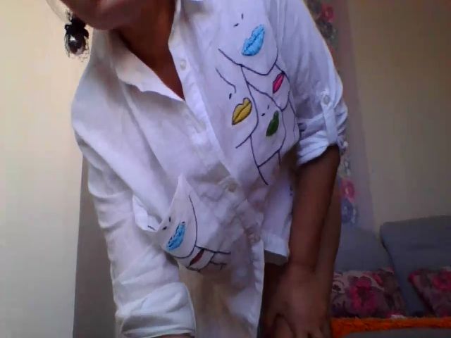 Live sex webcam photo for AsianDoll2000 #269635818