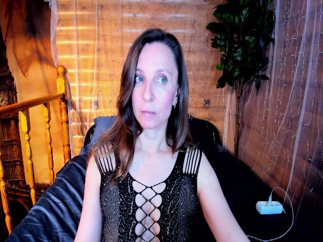 Live sex webcam photo for AlisonWills #269633086