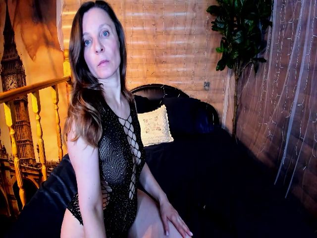 Live sex webcam photo for AlisonWills #269636604