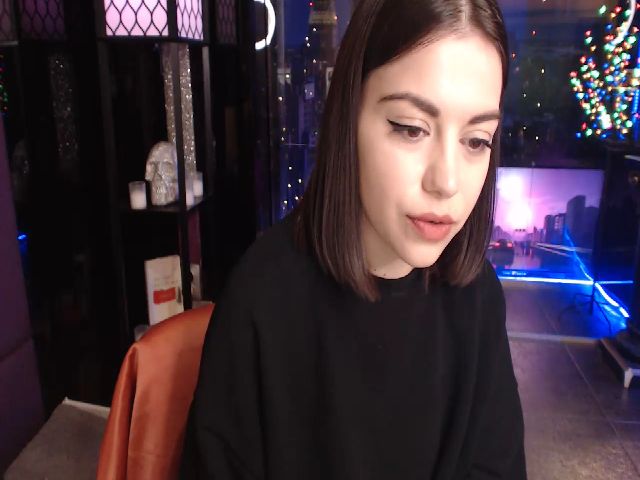 Live sex webcam photo for sunn_o #269636527