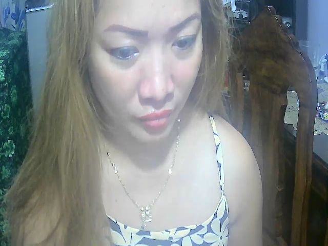 Live sex webcam photo for Annie_19 #269640574