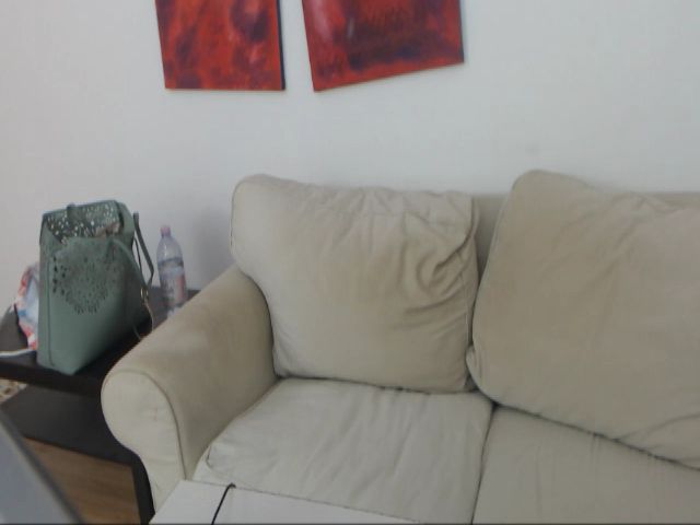 Live sex webcam photo for MadameAlexa #269645938