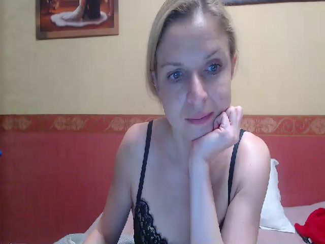 Live sex webcam photo for LanaQ #269645351