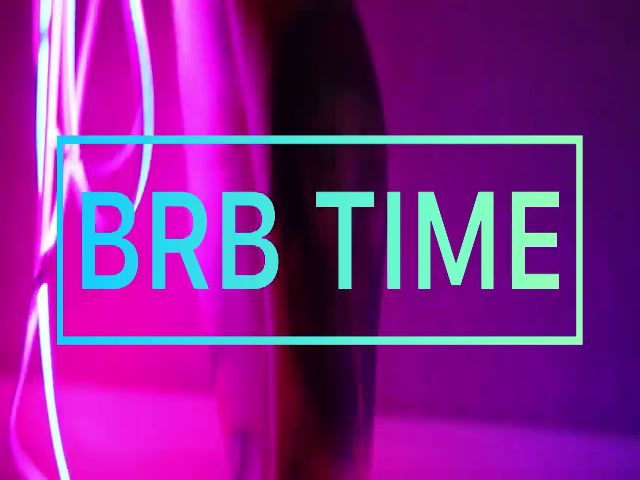 Live sex webcam photo for LisaMellow #269634108