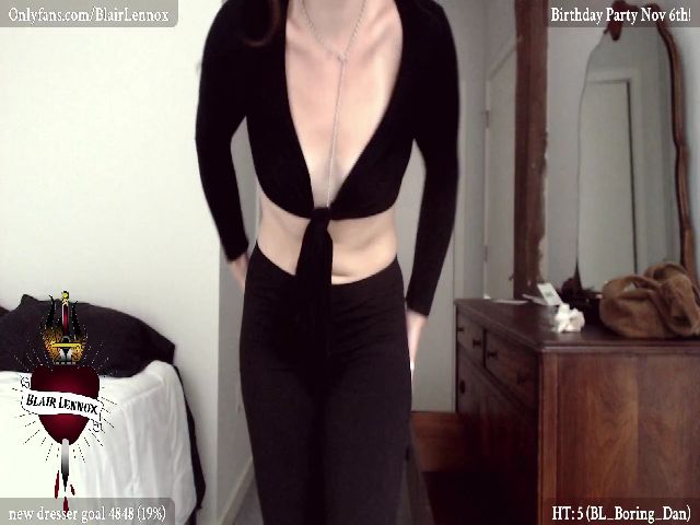 Live sex webcam photo for BlairLennox #269644436