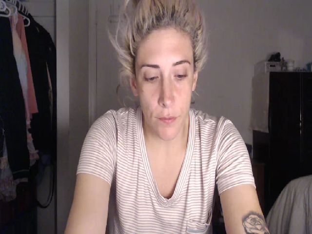 Live sex webcam photo for NightxLight #269637675