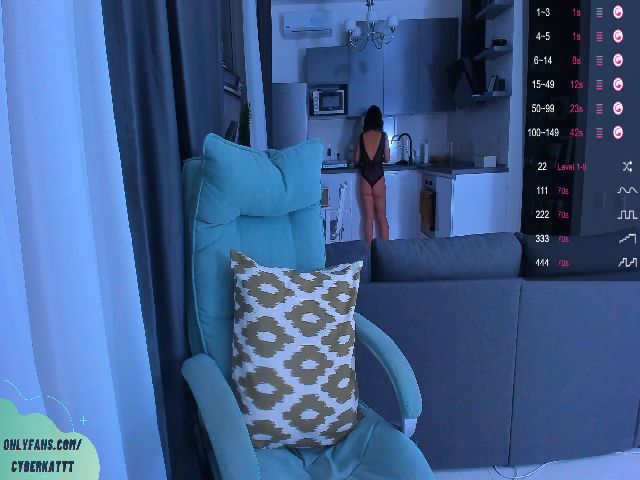 Live sex webcam photo for SnarkyKatt #269643912
