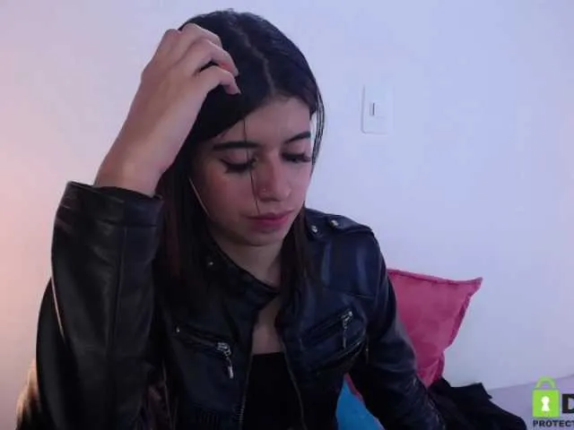 Live sex webcam photo for samay-fox #269632121