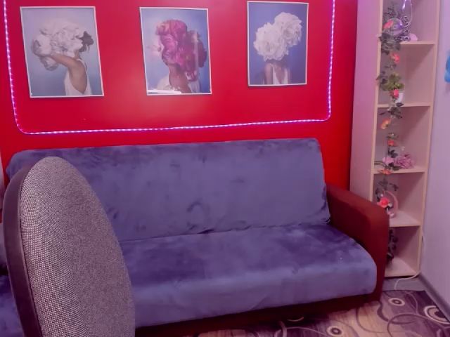 Live sex webcam photo for BrownieFay #269638211