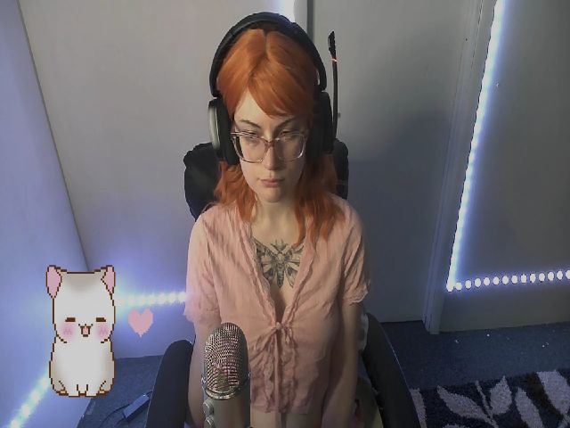 Live sex webcam photo for MisstressOana #269631874
