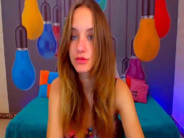Live sex webcam photo for Tessa_Hot #269637087