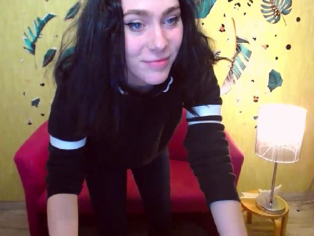 Live sex webcam photo for Lillit_Mars #269641073