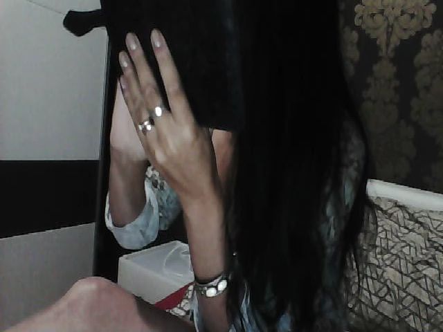 Live sex webcam photo for OLIVERY999 #269641815