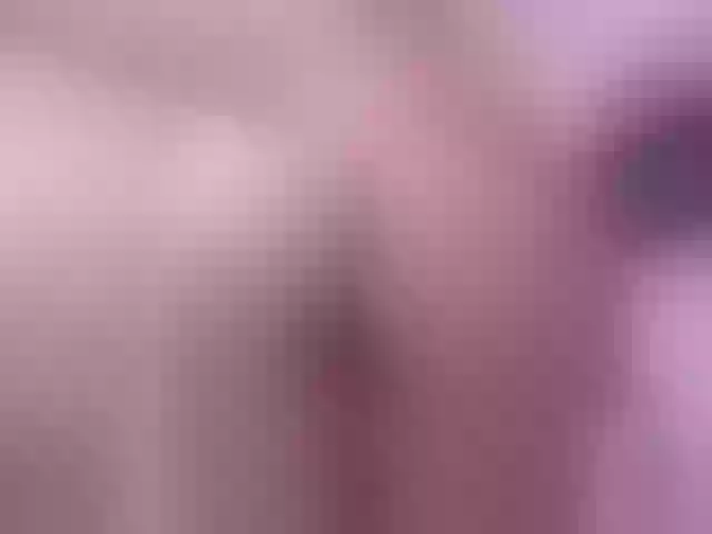 Live sex webcam photo for Eimyrosse #269632609