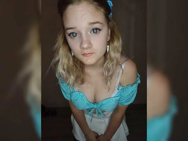 Live sex webcam photo for Dirty-Lady1 #269631324