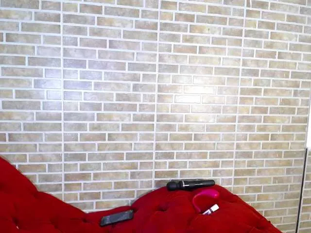 Live sex webcam photo for belaqueen69 #269631476