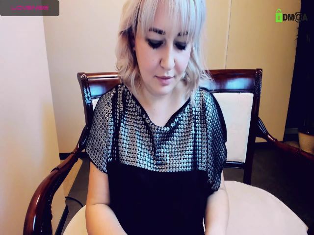 Live sex webcam photo for Blondy_Bar #269644195